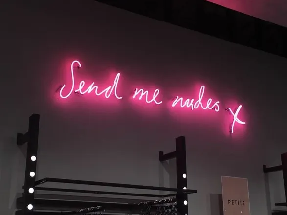 OnlyFans cuenta brookiferrrr header 2