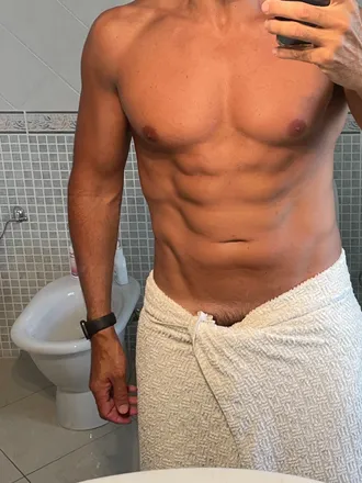 OnlyFans cuenta bidet-man header 2