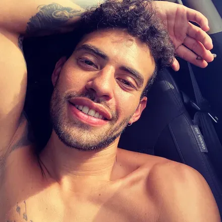 OnlyFans cuenta yoomiamiboy avatar 1