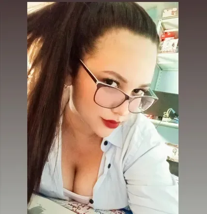 OnlyFans cuenta julie2398 avatar 1