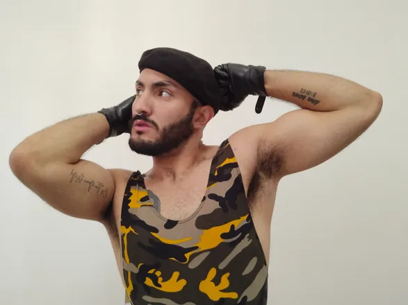 OnlyFans cuenta kinkydav3 header 2
