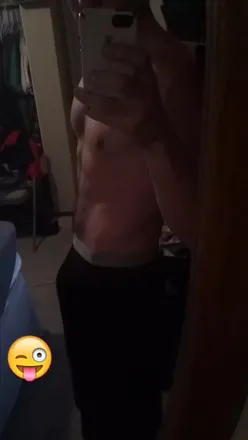 OnlyFans cuenta grownupemo header 2
