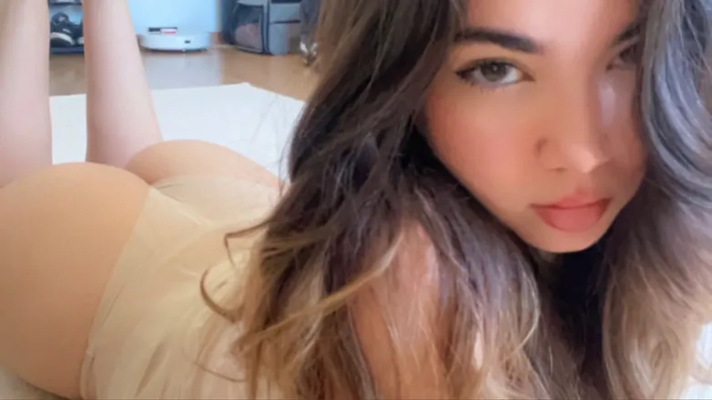 OnlyFans cuenta blopetals header 2