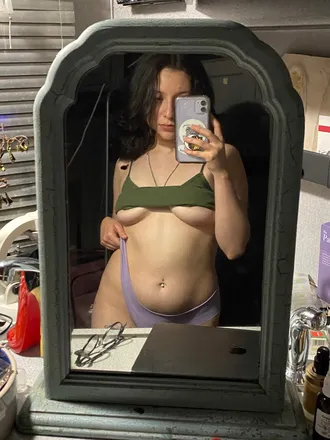 OnlyFans cuenta venus_retrograde header 2