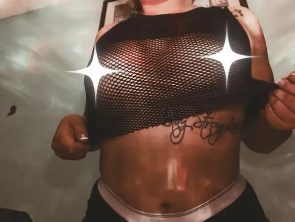 OnlyFans cuenta kndxxxll header 2