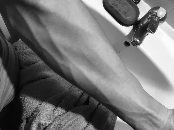 OnlyFans cuenta moreeniito09 header 2