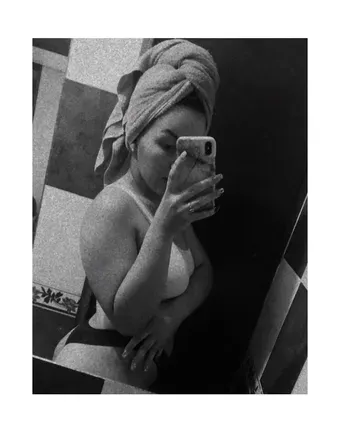 OnlyFans cuenta kika_01 avatar 1