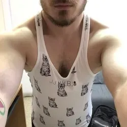 OnlyFans account  queerbubble avatar 1
