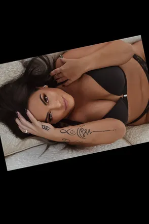 OnlyFans cuenta thick-honey header 2