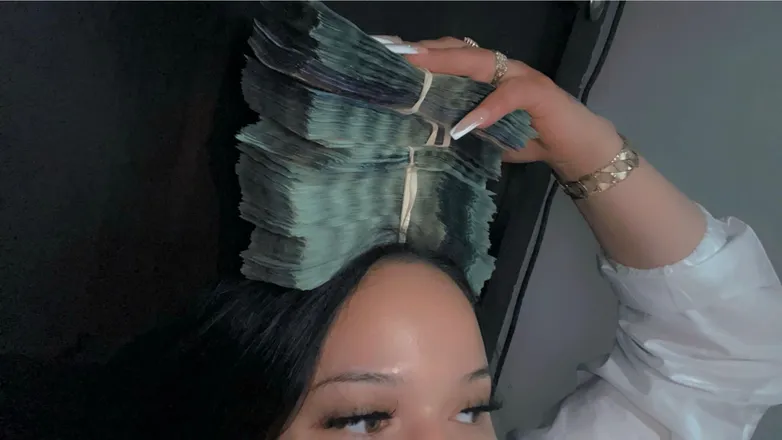 OnlyFans cuenta lil.baddiee.xo header 2