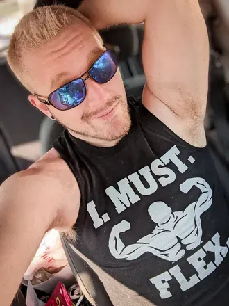 OnlyFans cuenta leathercanuck90 header 2