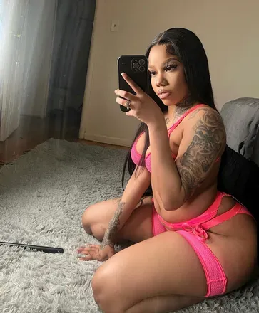 OnlyFans cuenta meshaabeautyy_ avatar 1