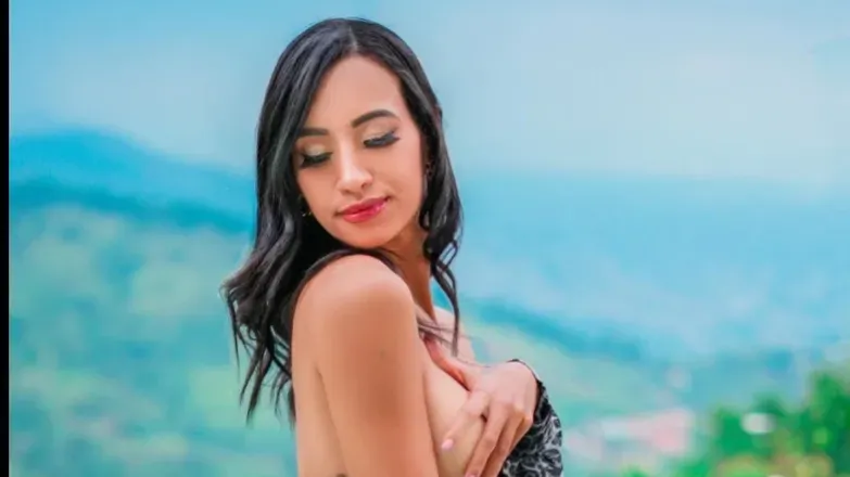 OnlyFans cuenta valery_evan header 2