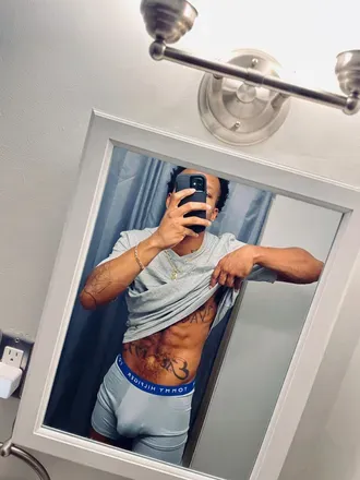 OnlyFans cuenta strappedupoda avatar 1