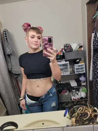 OnlyFans account  queen__derp avatar 1