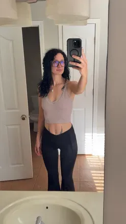 OnlyFans account  fitmom420 avatar 1