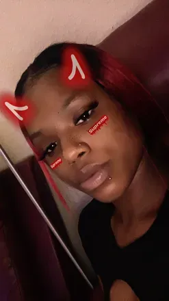 OnlyFans cuenta rosieesupremee header 2
