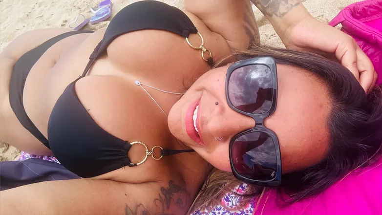 OnlyFans cuenta charlottedark header 2