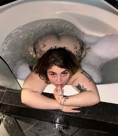 OnlyFans cuenta patojamalcriada header 2