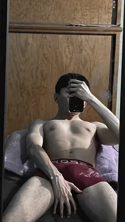 OnlyFans account  mc_twinks avatar 1