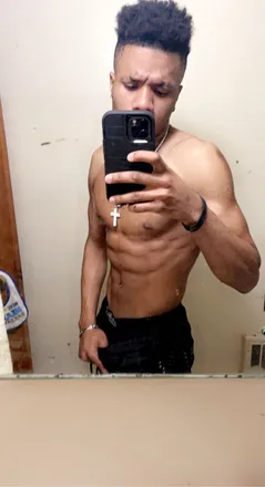 OnlyFans cuenta carmelmocha69 header 2