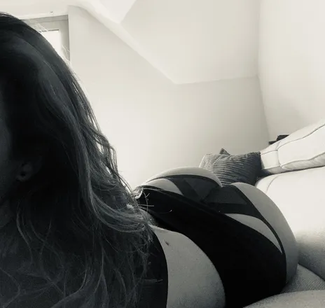 OnlyFans cuenta evelyncupeens header 2