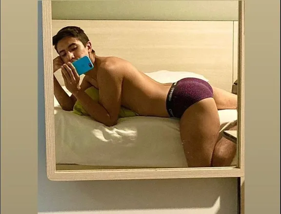 OnlyFans cuenta r_ahtabai header 2