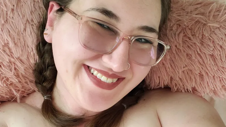 OnlyFans cuenta marsredcheeks header 2