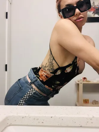 OnlyFans cuenta peachydreamzzz header 2