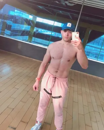 OnlyFans cuenta frank900074 header 2