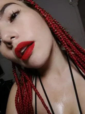 OnlyFans cuenta castel_black_moon header 2