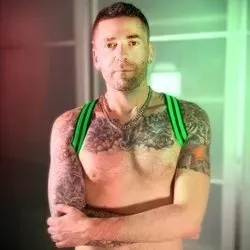 OnlyFans cuenta tomofamsterdam avatar 1