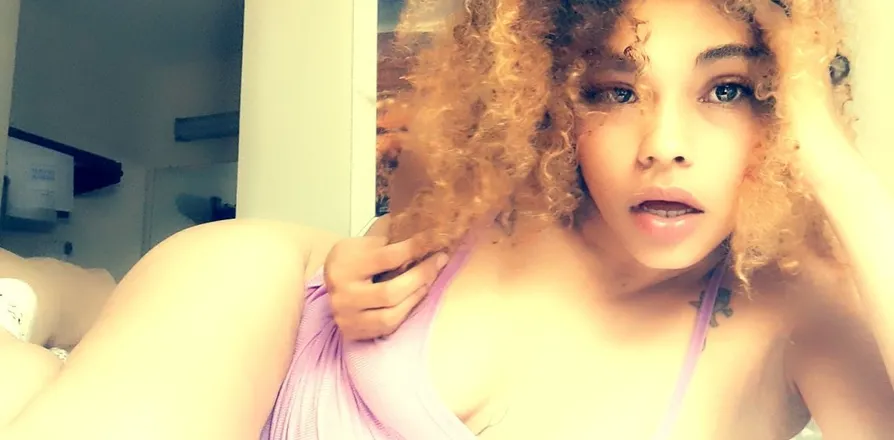OnlyFans cuenta estamochaloca header 2