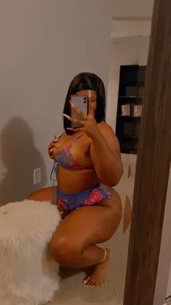 OnlyFans cuenta msbonniebae header 2