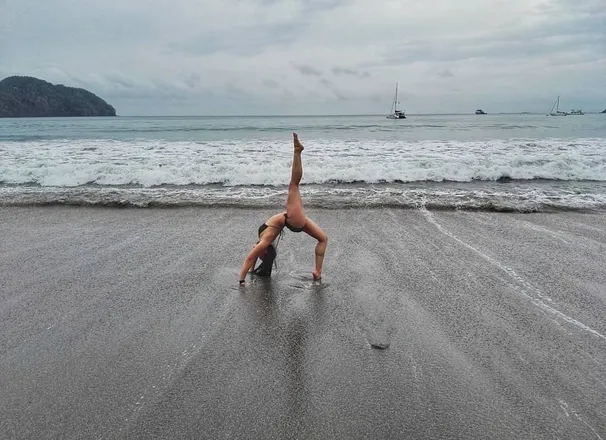 OnlyFans cuenta rachelfonsek header 2
