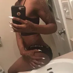 OnlyFans cuenta thetattedbarbie1 avatar 1