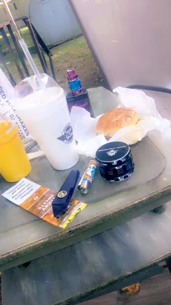 OnlyFans cuenta stonerbabe98 header 2
