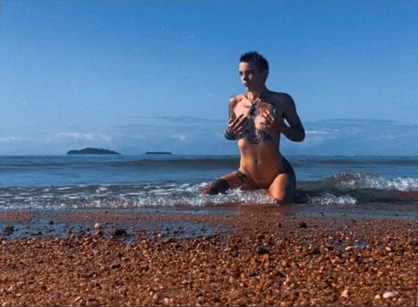 OnlyFans cuenta nirvana.nature header 2