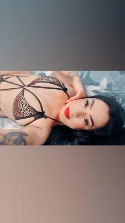 OnlyFans cuenta miacastro header 2