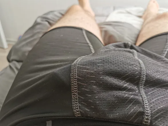 OnlyFans account  d_wolf98 header 2