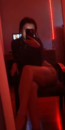OnlyFans cuenta weloveherrr header 2