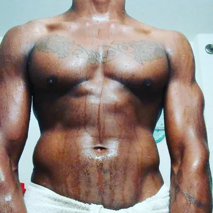 OnlyFans cuenta u13802796 header 2