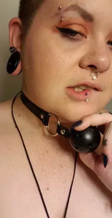 OnlyFans account  xpeachykeenxbabe avatar 1