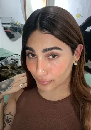 OnlyFans cuenta juliabarone avatar 1