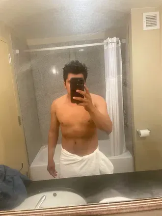 OnlyFans account  u90449721 avatar 1