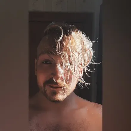 OnlyFans account  wizzardgnar avatar 1