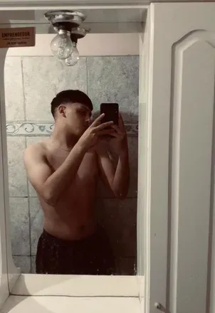 OnlyFans account  boyconsed avatar 1