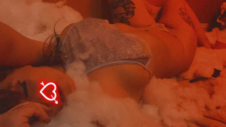 OnlyFans cuenta seraphinaxxm header 2