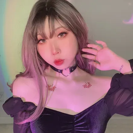 OnlyFans cuenta synthisia avatar 1