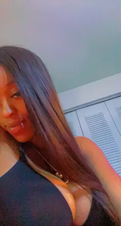 OnlyFans account  prettytittyyy avatar 1